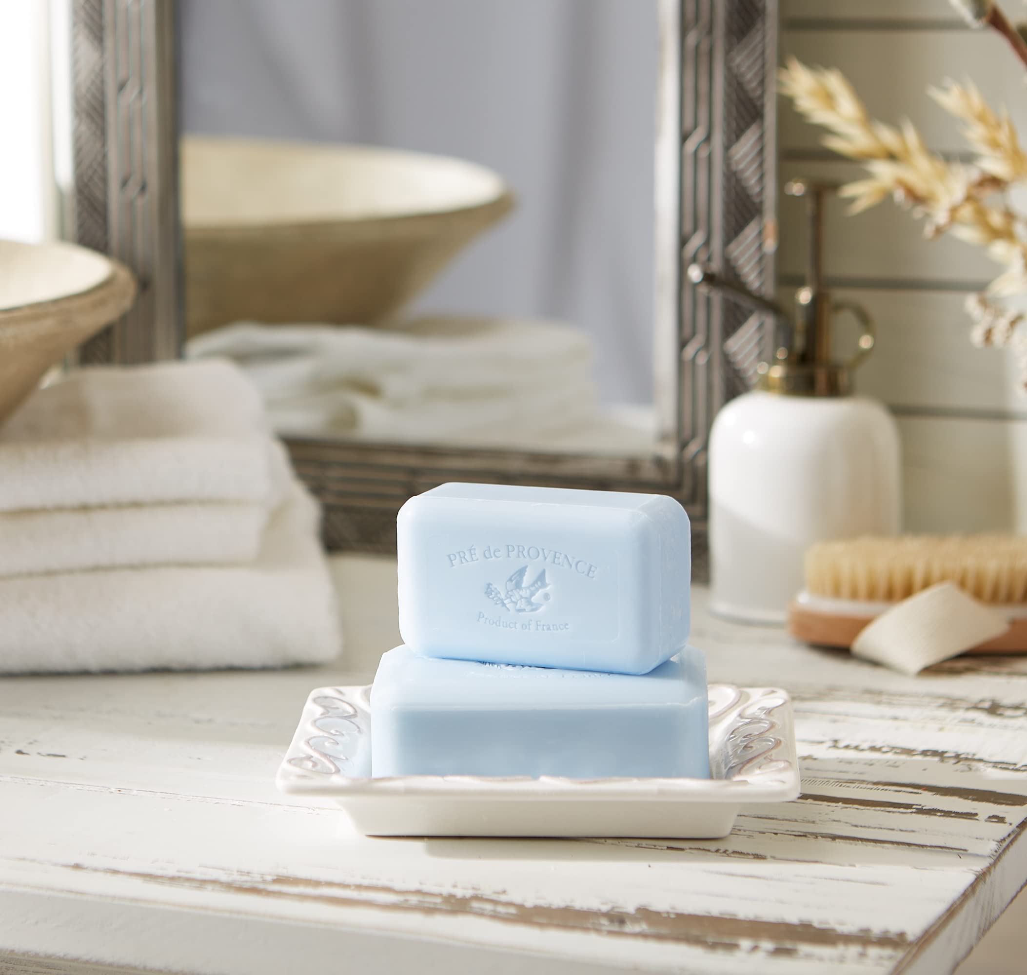 Pre de Provence Artisanal French Soap Bar Enriched sith Shea Butter, Ocean Air, 150 Gram